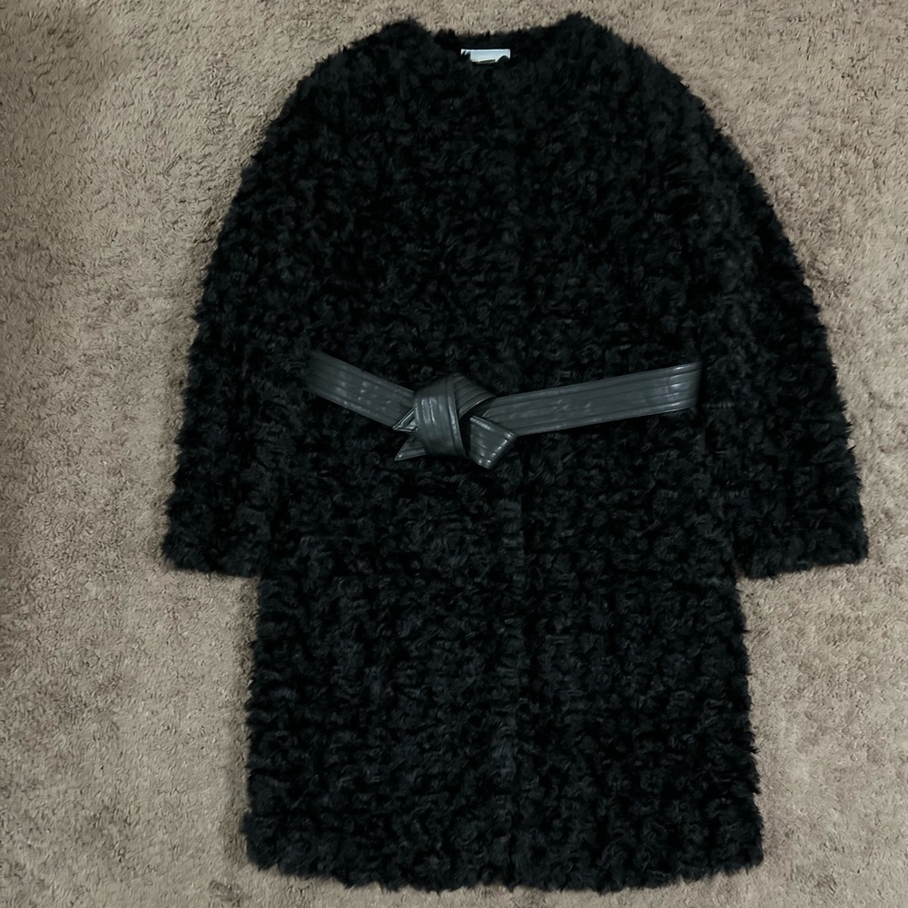 H&M Women’s Faux Fur Belted Coat Size 8